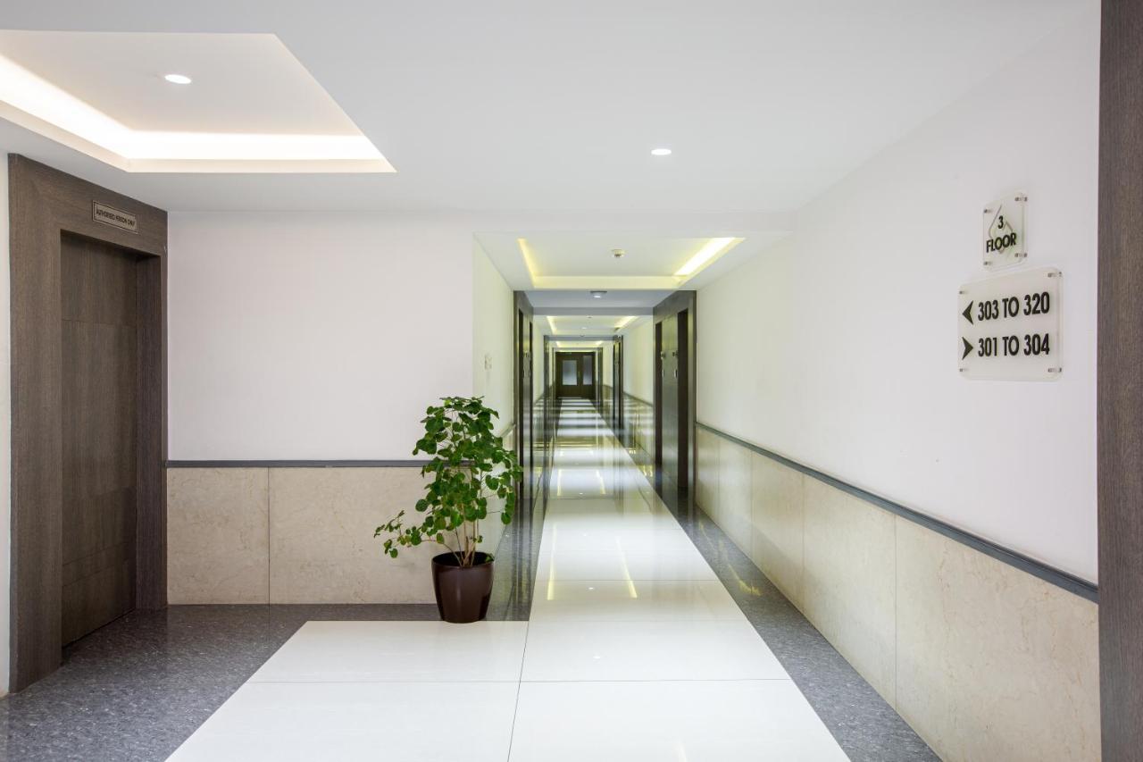 Hotel Saradha Grande Pudukkottai Экстерьер фото